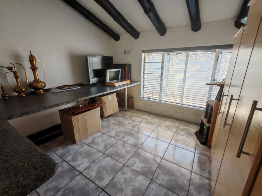 3 Bedroom Property for Sale in Vaalpark Free State